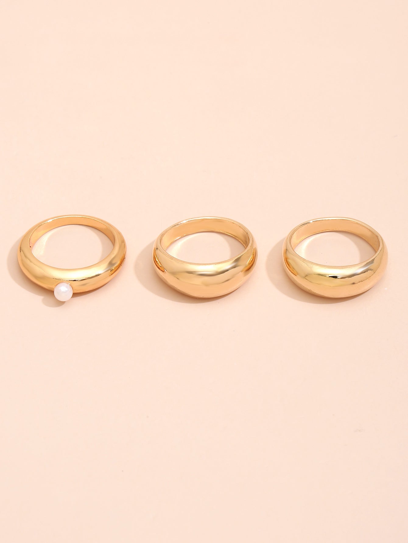Circle Ring