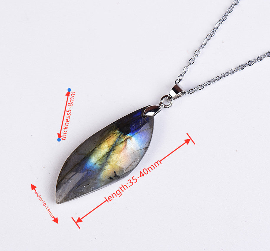 Natural Stone Unshaped Labradorite Pendant Clavicle Chain